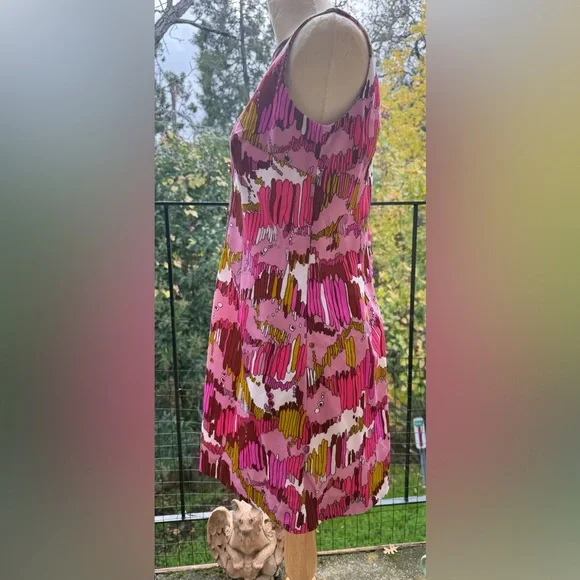 Vintage Pink and Brown 1960’s Mini Dress - Picture 4 of 7
